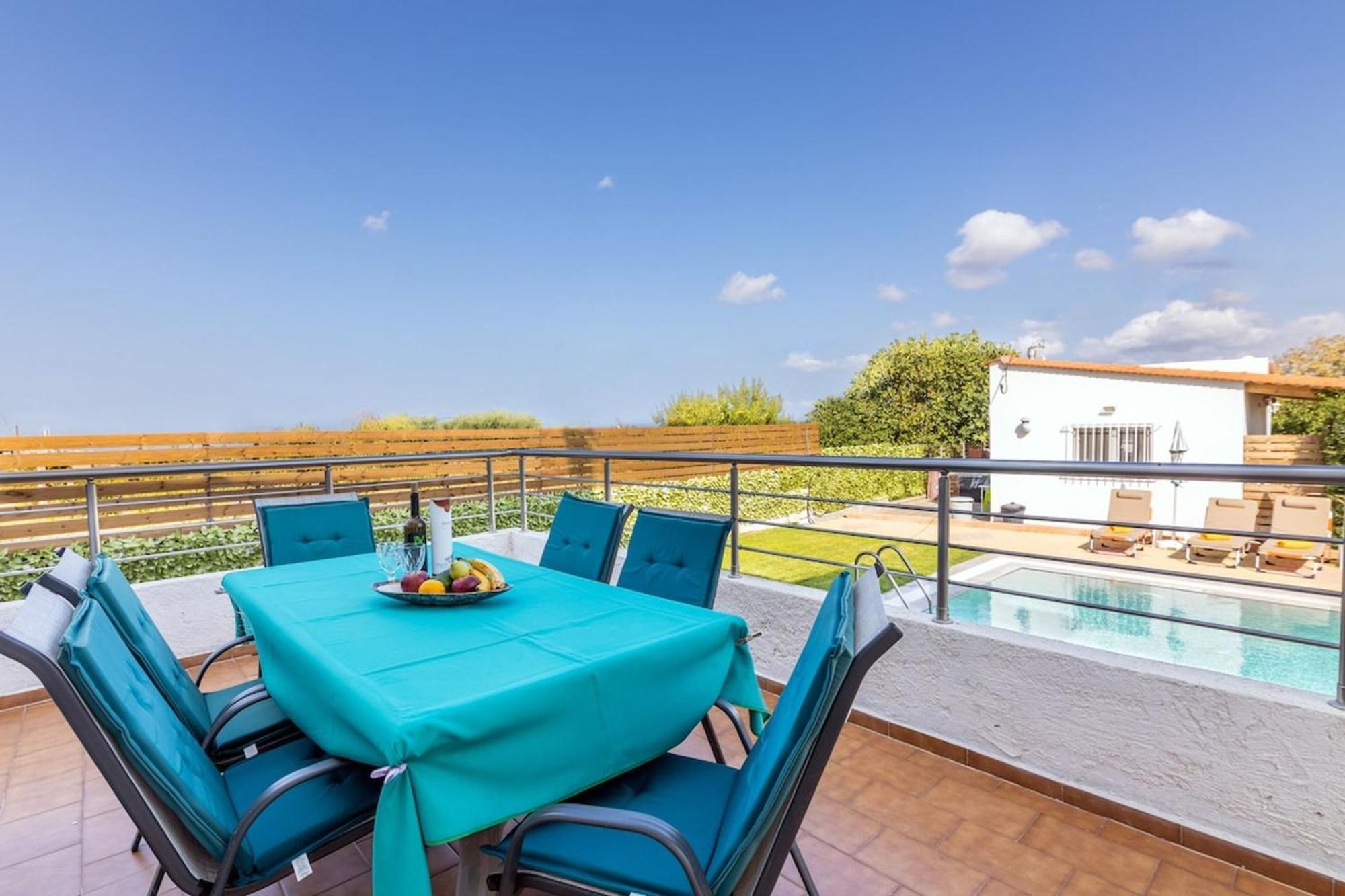 Amazing Villa Chrysanthi With Private Pool In Heraklion Epano Vathia Екстериор снимка